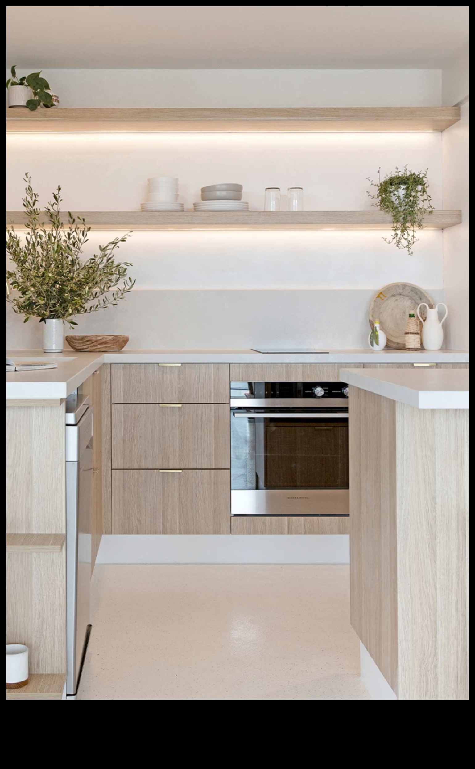 Kā panākt skandināvu virtuves dekoru ar neitrālu krāsu paleti?