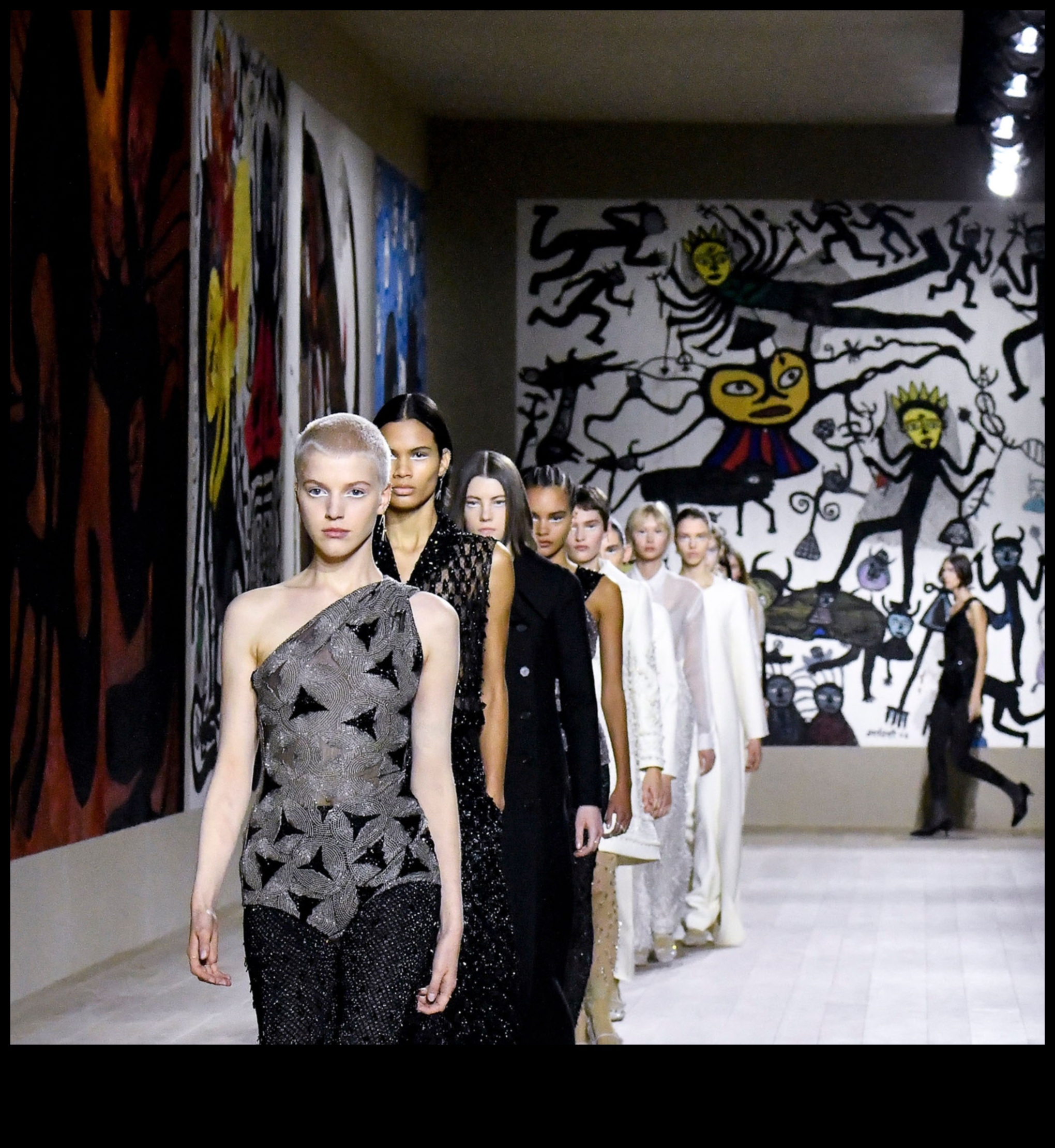 Augstais mantojums: vizuāls ceļojums modes tveršanā