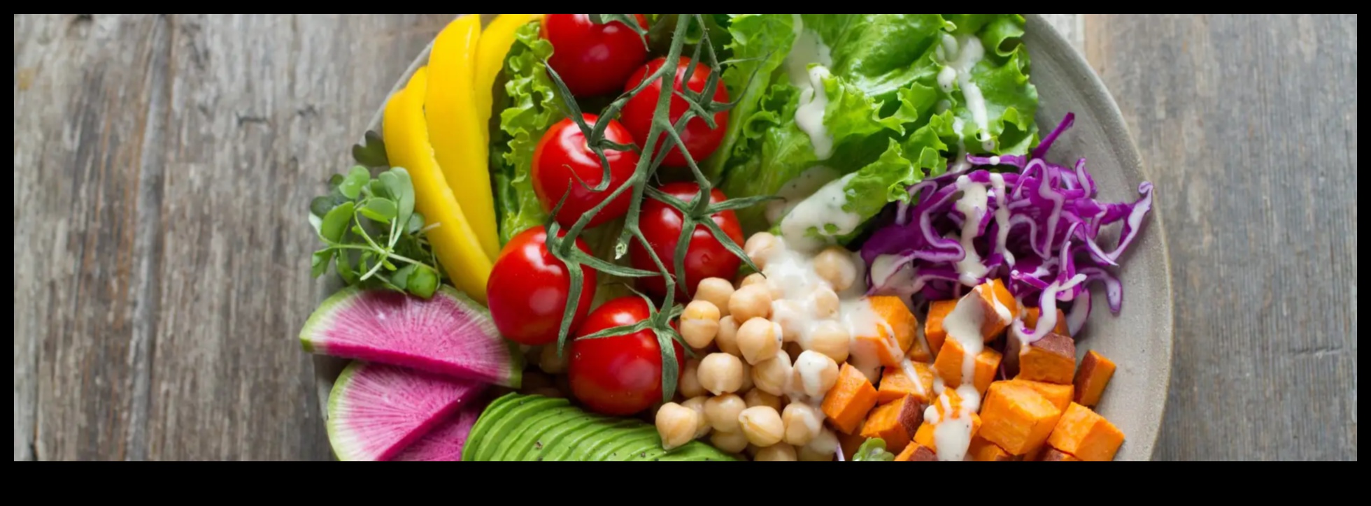 Gudrības šķīvis: kulinārijas izcilības izpēte geriatriskā uztura jomā