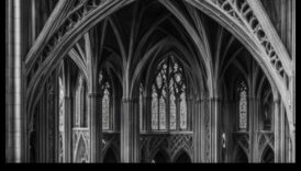 Gothic Grandeur: arhitektūras fotogrāfija tās virsotnē