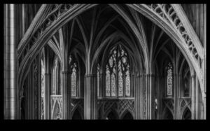 Gothic Grandeur: arhitektūras fotogrāfija tās virsotnē